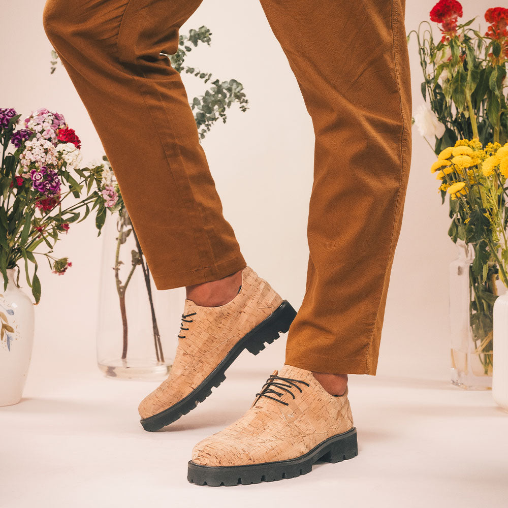 Men vegan derby shoe natural cork flat plain round toe casual ridged rubber sole | NAE